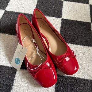 a new day Red Patent Ballet Flats 1 Inch Chunky Heel Kitten Heel